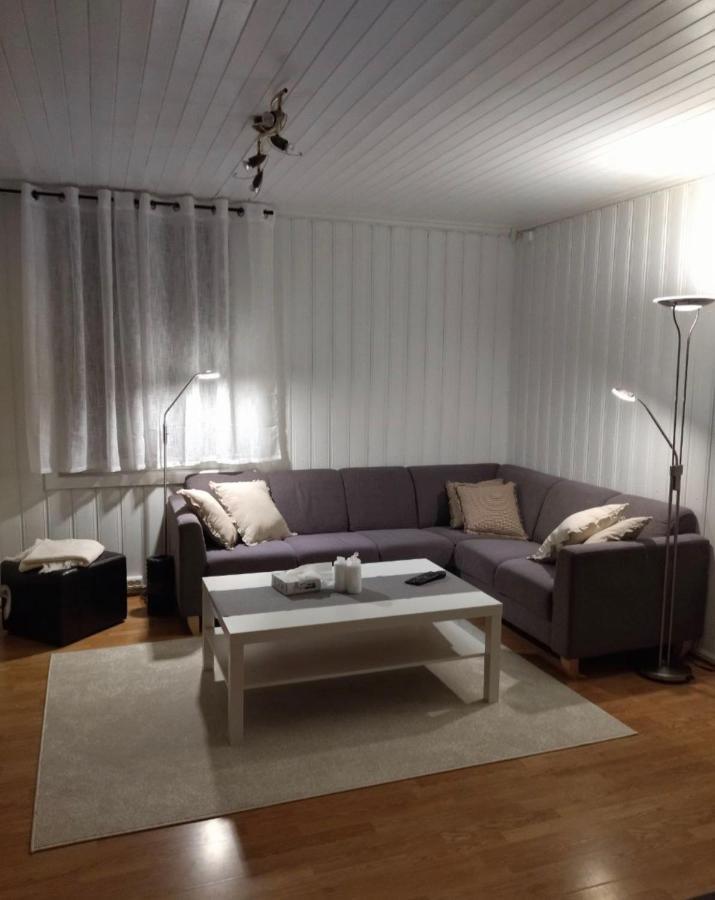 Oslo House, Nedre Kjellerstuvei, First Floor, Twin Room Lillestrøm Exteriér fotografie